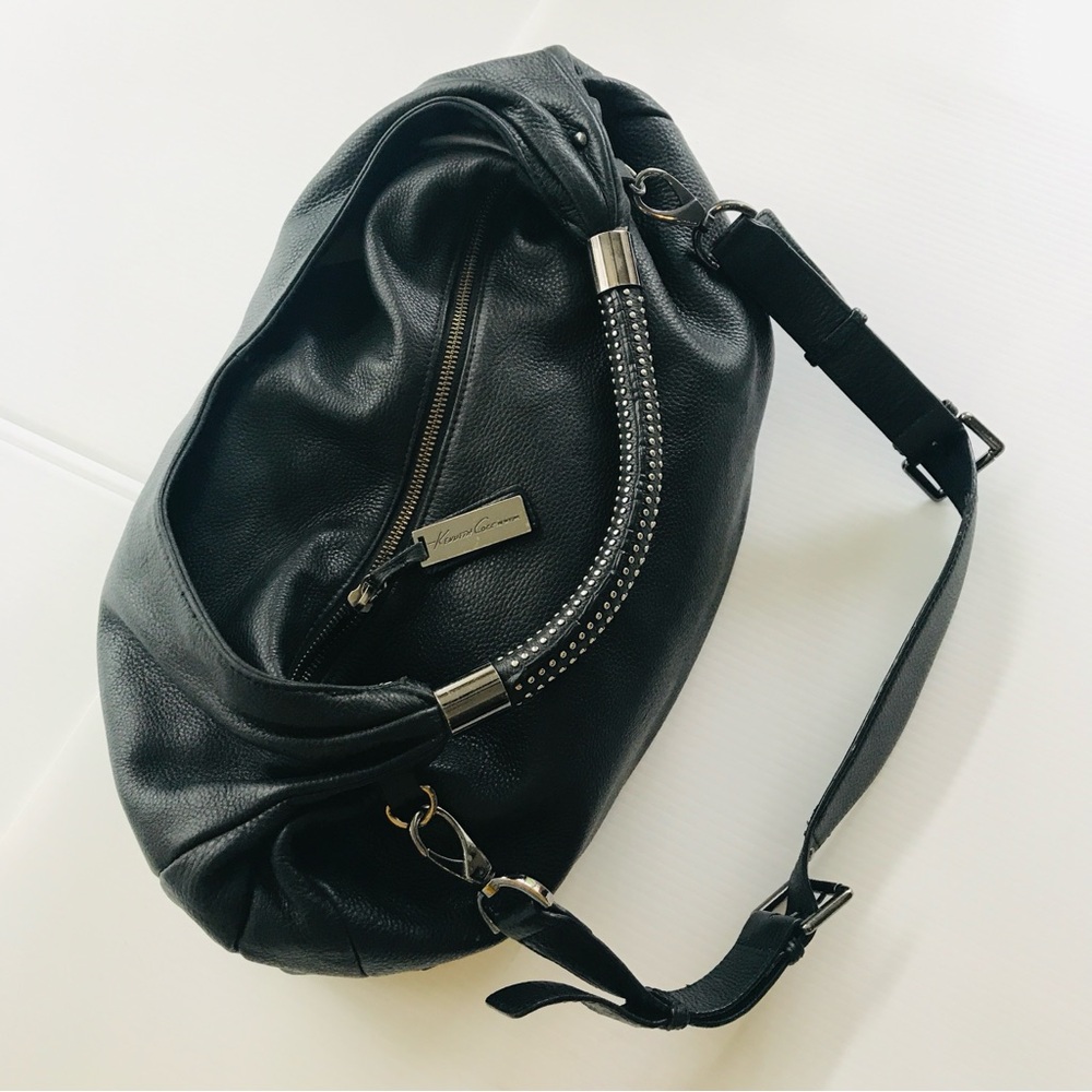Kenneth Cole shoulder bag black leather almost new great condition